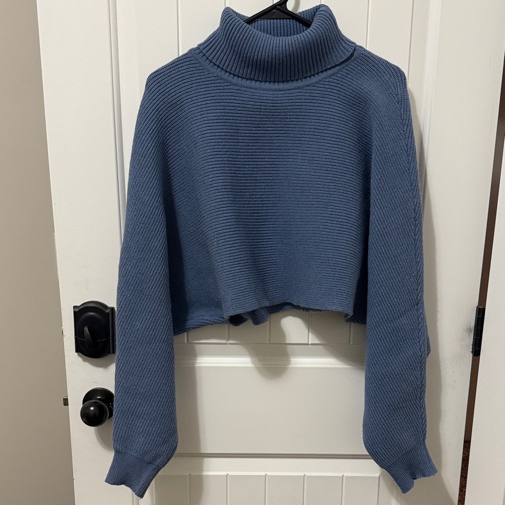 Double Zero Blue Turtleneck Cropped Sweater